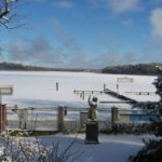 Blick auf den Rheinsberger See im Winter